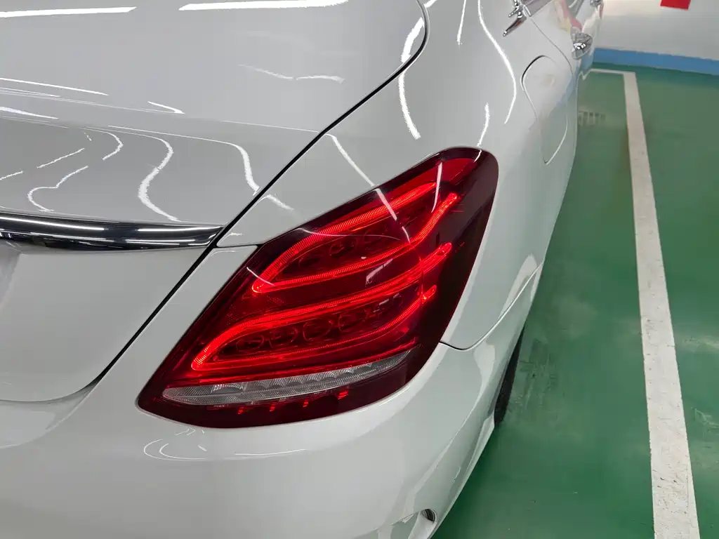 Mercedes-Benz C-Class 2018 — фото 27