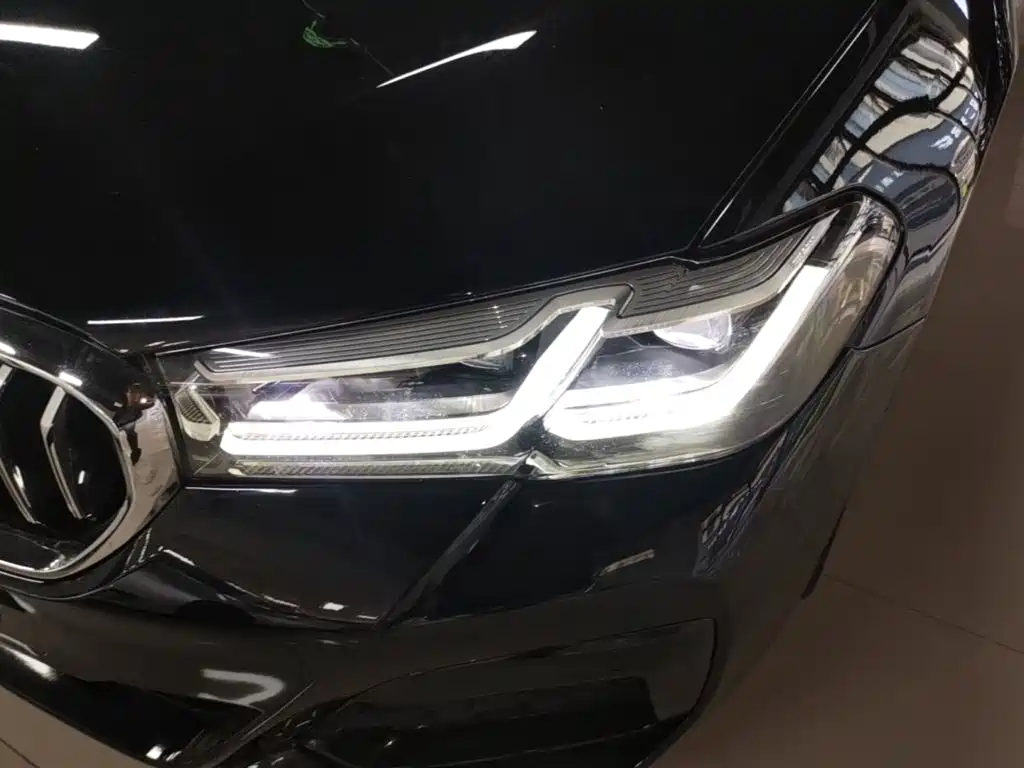 BMW 5 Series 2023