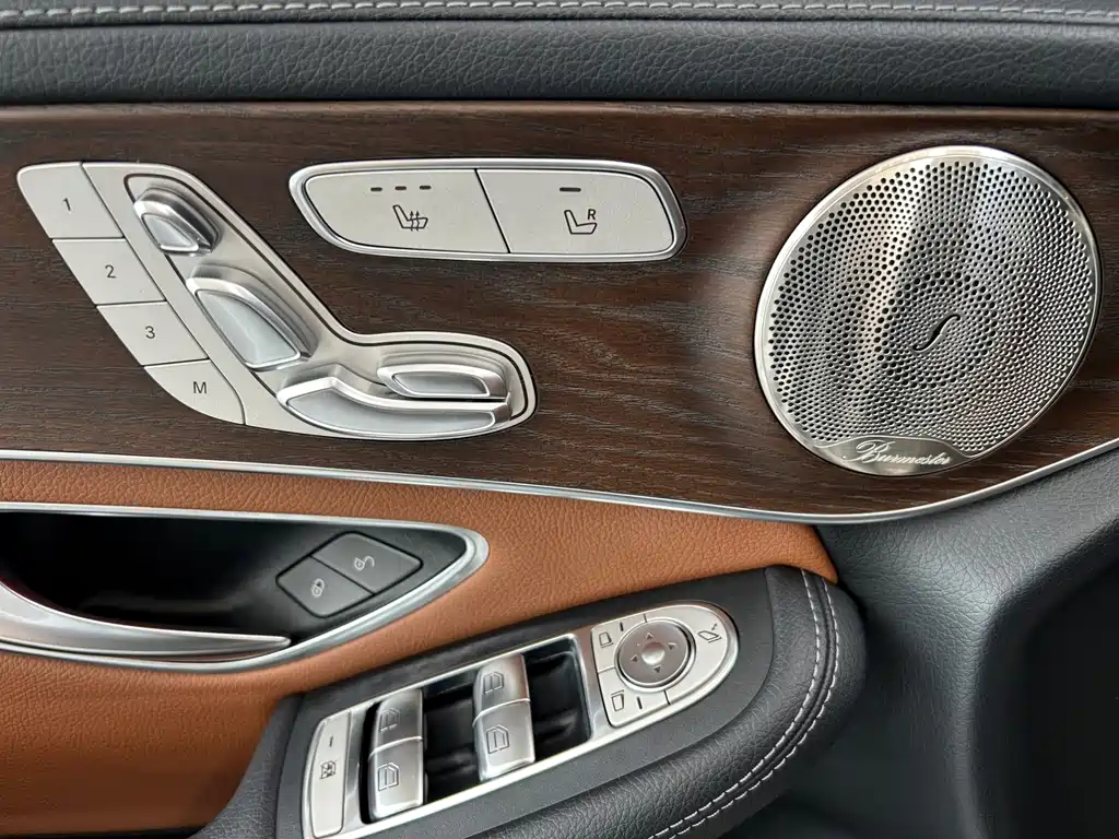 Mercedes-Benz GLC 2021 — фото 14