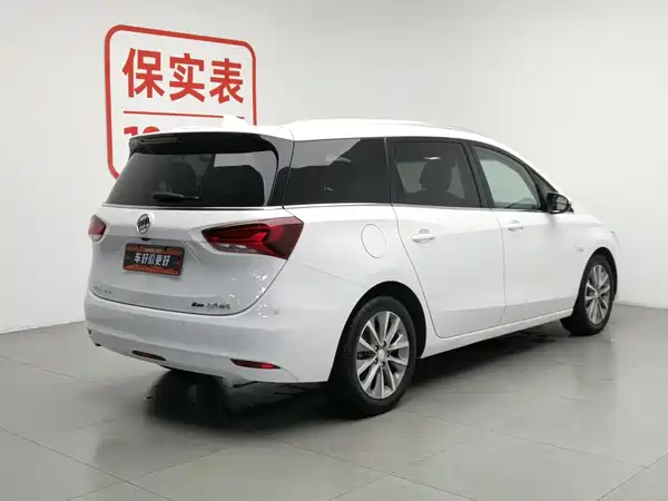 Buick GL6 2022