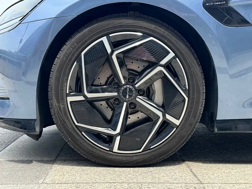 BYD Seal 2022 — фото 18