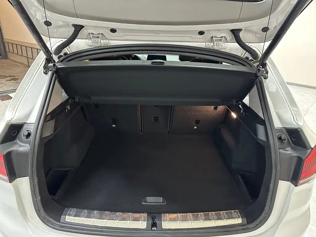 BMW X1 2021 — фото 18