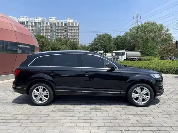 Audi Q7 2012