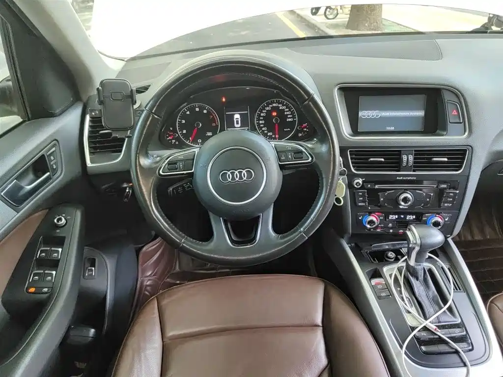Audi Q5 2015 — фото 3