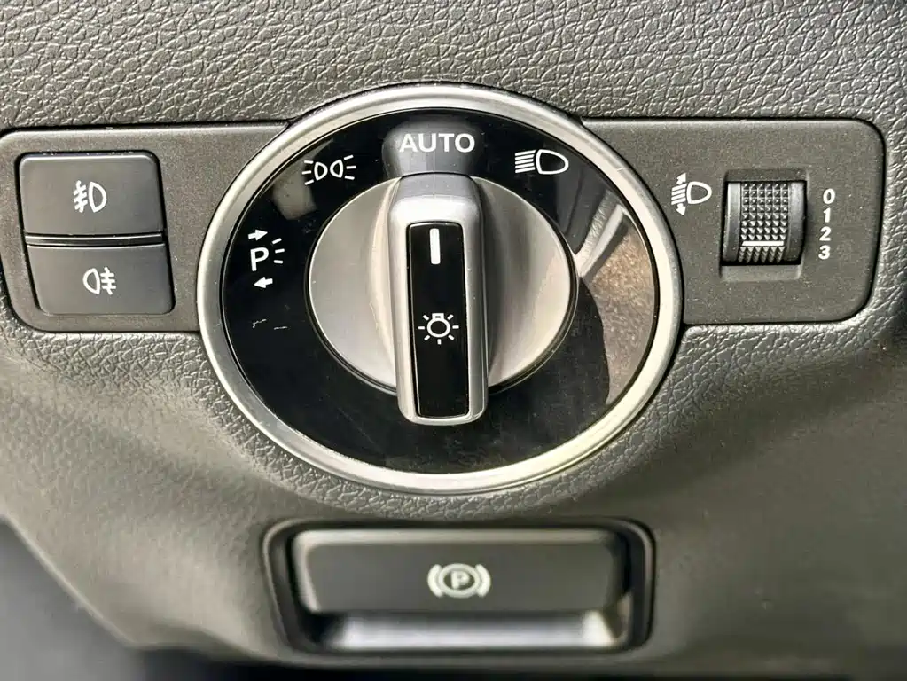 Mercedes-Benz GLA 2017 — фото 7