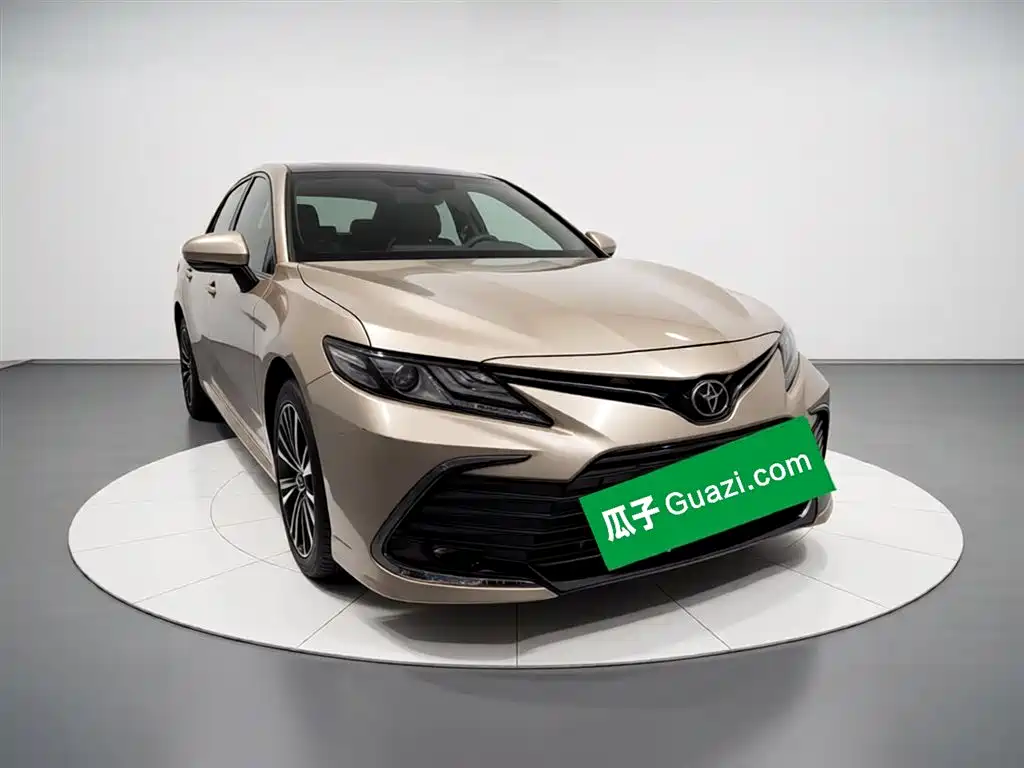 Toyota Camry 2021