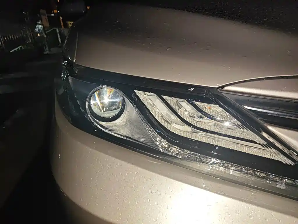 Toyota Camry 2021