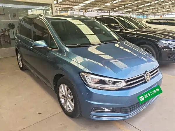 Volkswagen Touran 2016