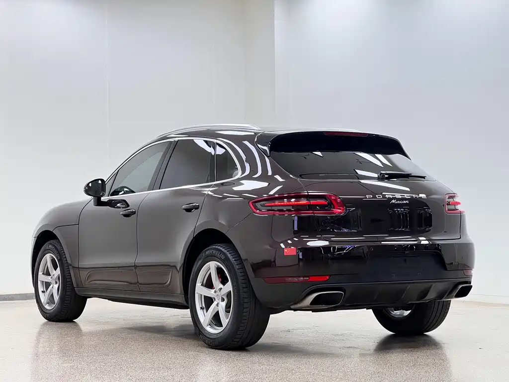 Porsche Macan 2017