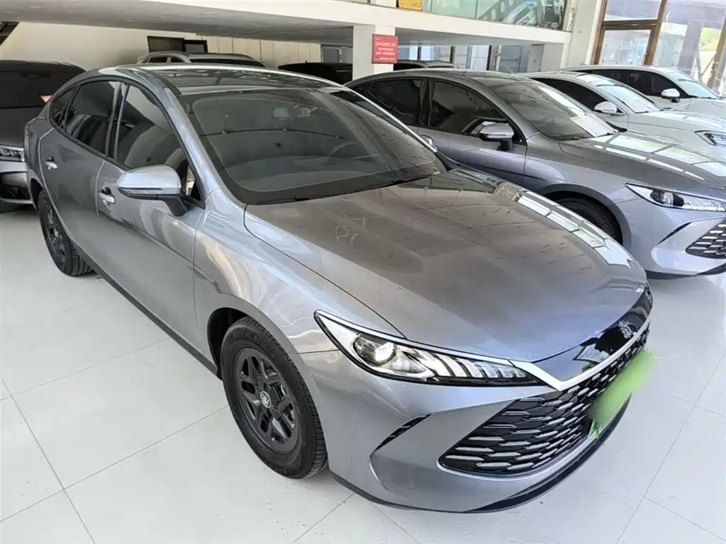 BYD Qin PLUS 2025 — фото 4