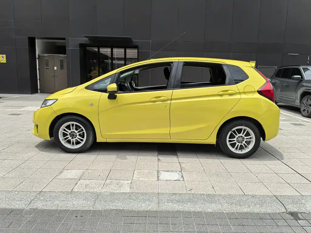 Honda Fit 2015