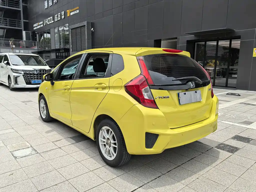 Honda Fit 2015