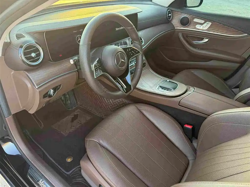 Mercedes-Benz E-Class 2021
