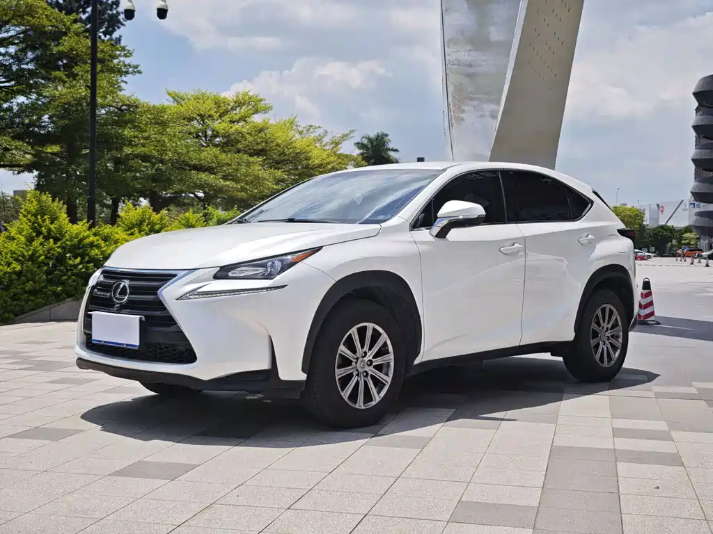 Lexus NX 2015