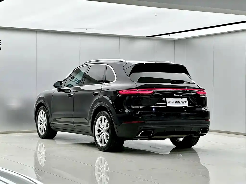 Porsche Cayenne 2020 — фото 5