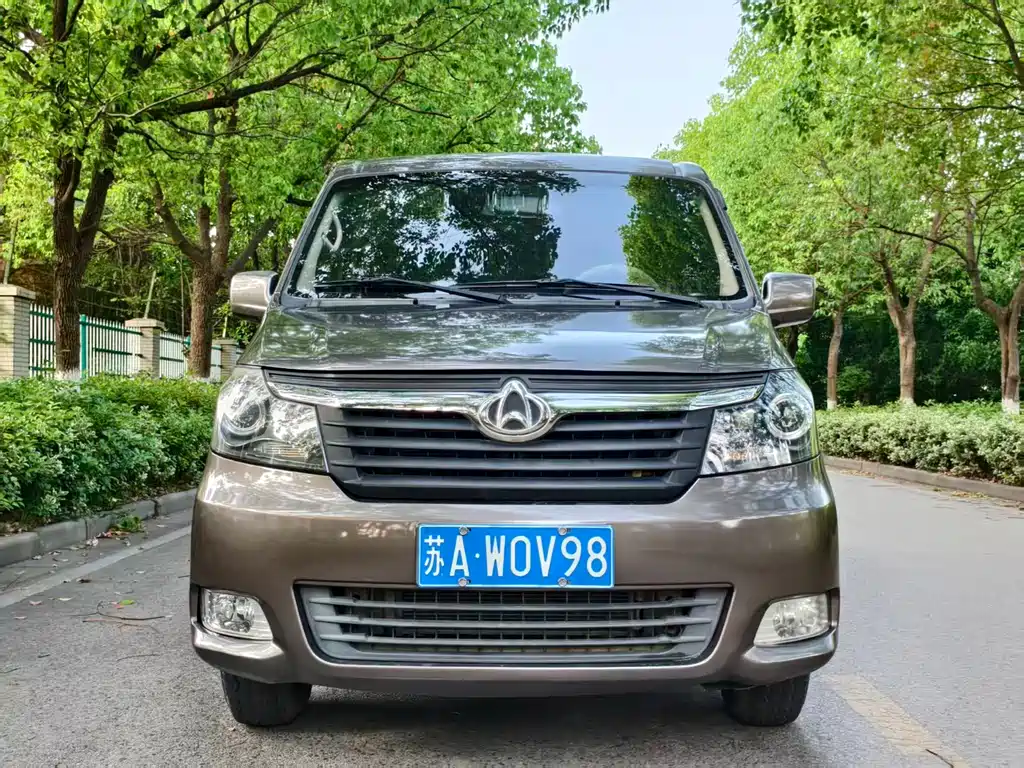 Kaicheng Ruixing M70 2018 — фото 2