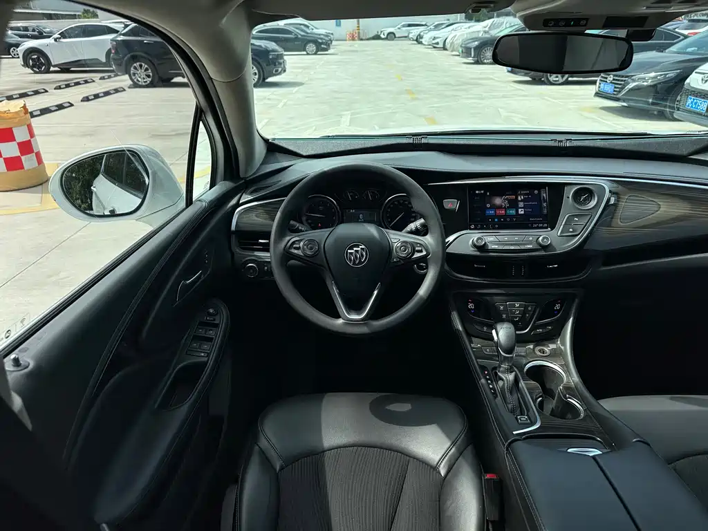 Buick Envision Plus 2020 — фото 12
