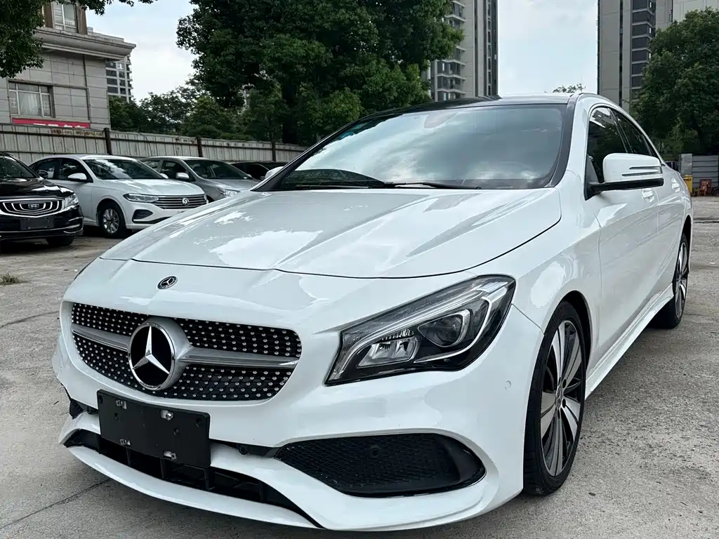 Mercedes-Benz CLA 2019 — фото 1