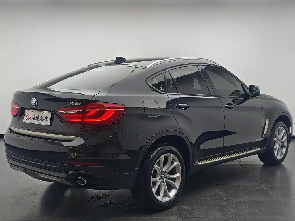 BMW X6 2018 — фото 14