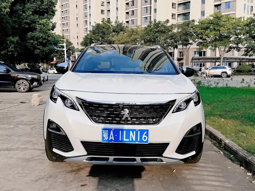 Peugeot 5008 2017 — фото 2