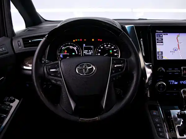 Toyota Vellfire 2020