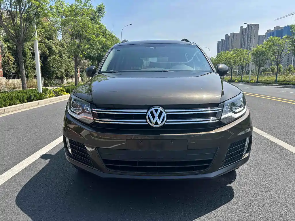 Volkswagen Tiguan 2016 — фото 2