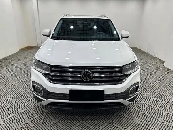 Volkswagen Tacqua 2022