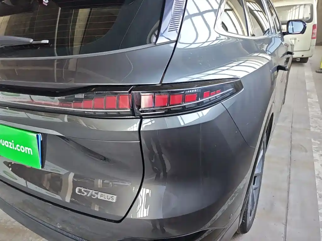 Changan CS75PLUS 2024 — фото 24