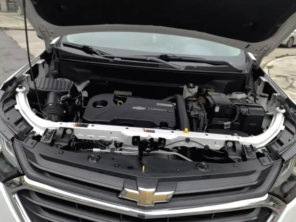 Chevrolet Equinox 2018 — фото 20