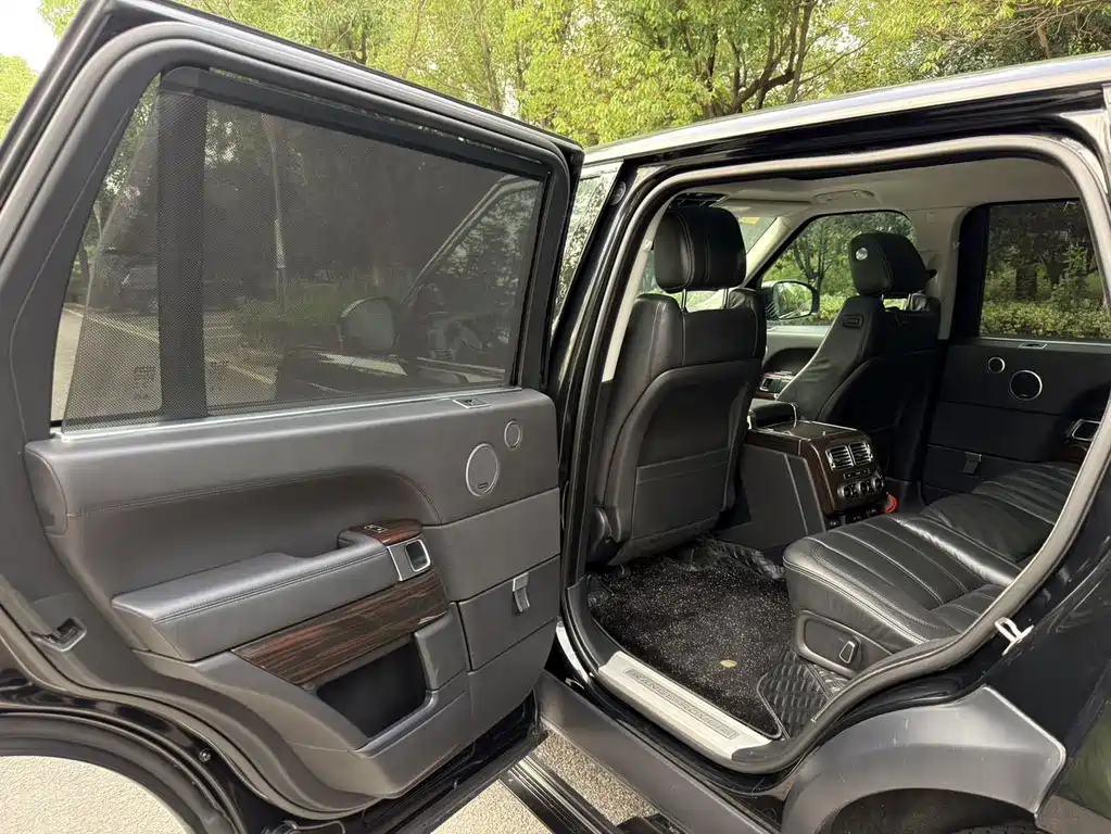 Land Rover Range Rover 2015 — фото 11