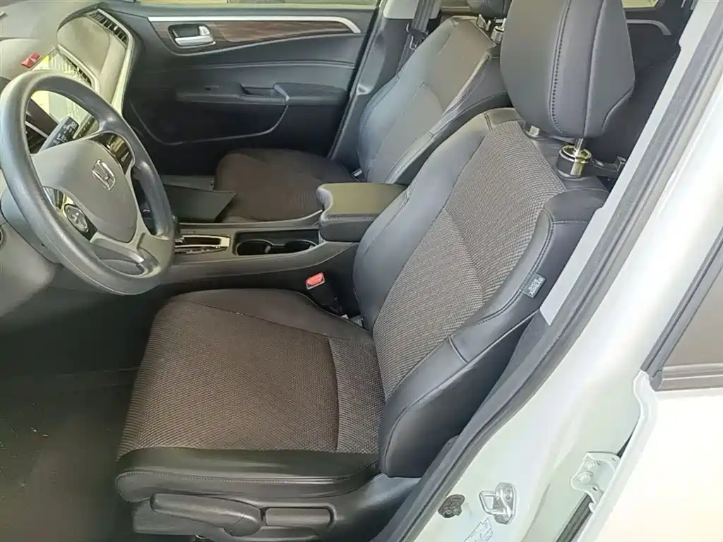 Honda Jade 2019 — фото 15