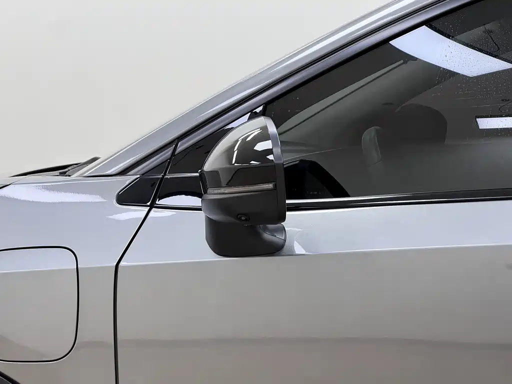 Nissan ARIYA 2022 — фото 10