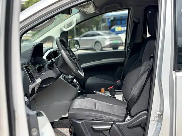 JAC Ruifeng M4 2017