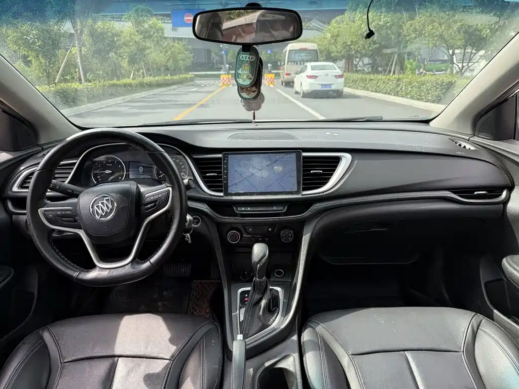 Buick Excelle 2018 — фото 11