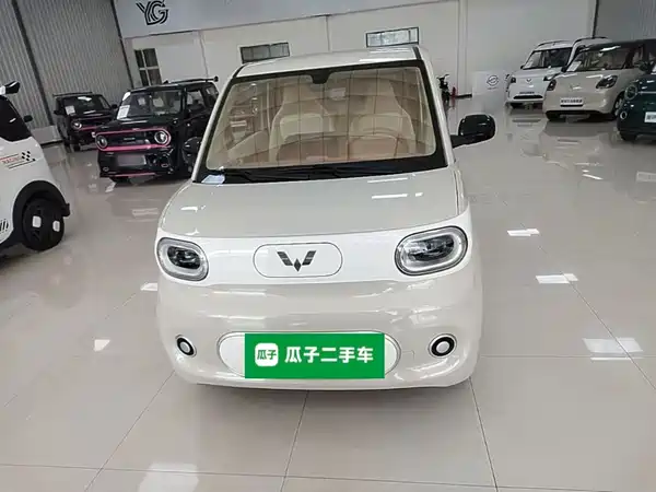 Wuling Hongguang MINIEV 2025