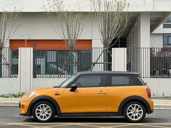MINI 2015