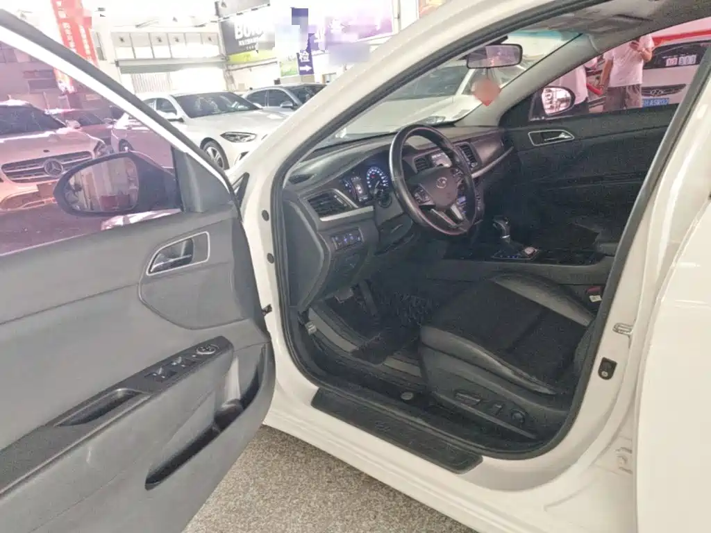 Hyundai Mistra 2019 — фото 16
