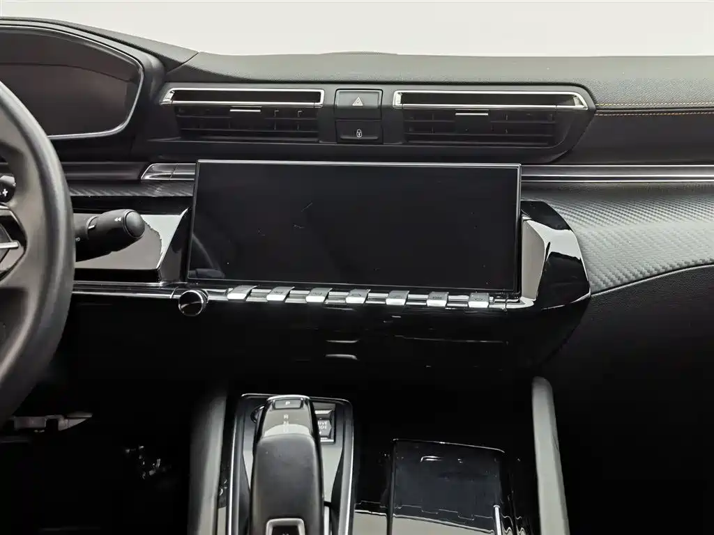 Peugeot 508 2022 — фото 12