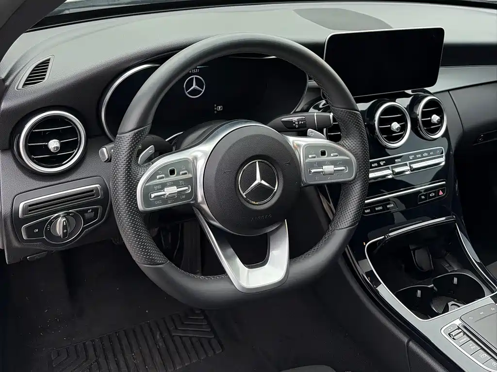 Mercedes-Benz C-Class 2020 — фото 7