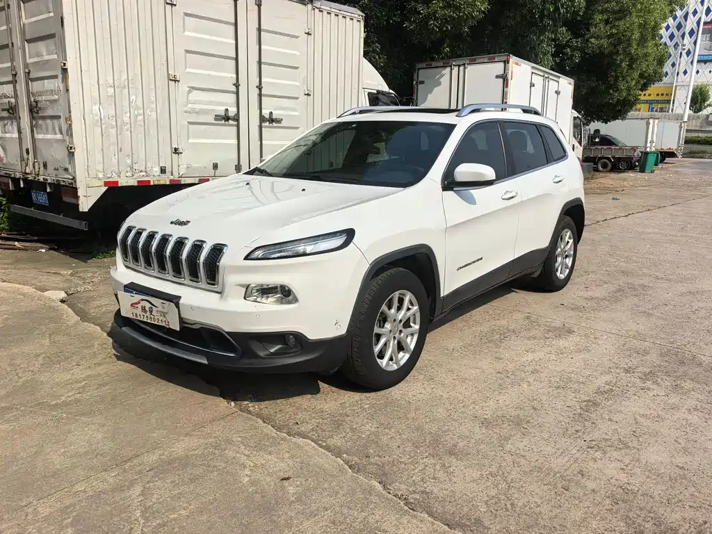 Jeep Cherokee 2016