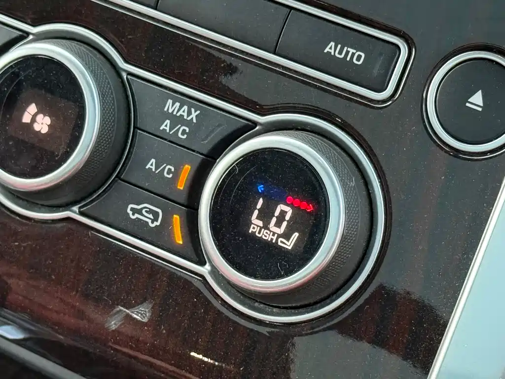 Land Rover Sport 2018 — фото 16