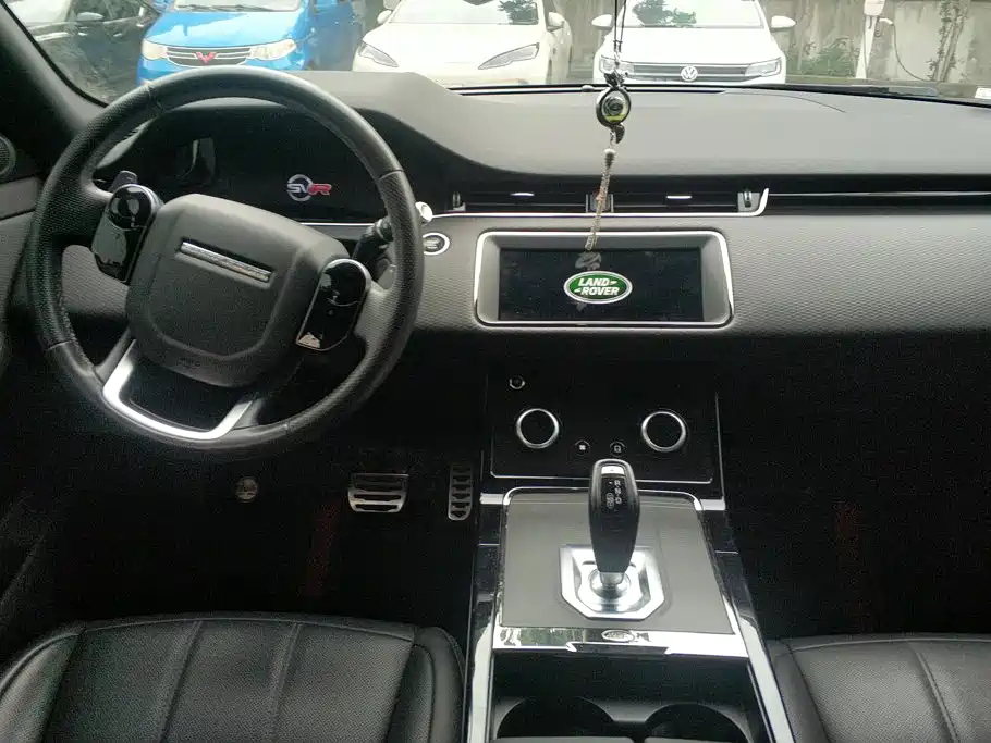 Land Rover Range Rover Evoque 2021 — фото 12
