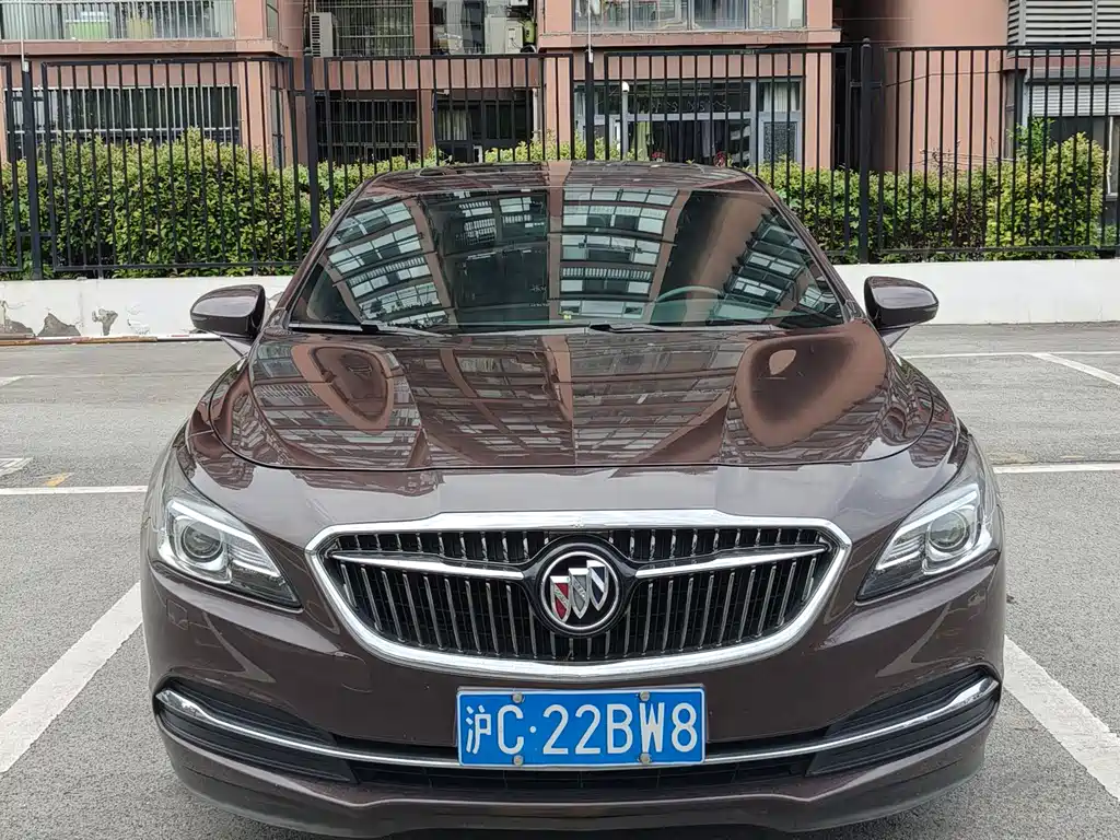 Buick LaCrosse 2016 — фото 2