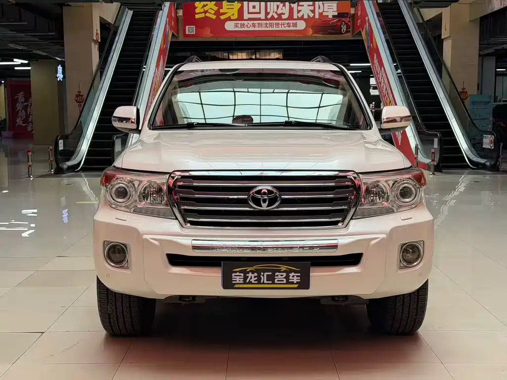 Toyota Land Cruiser 2015 — фото 2