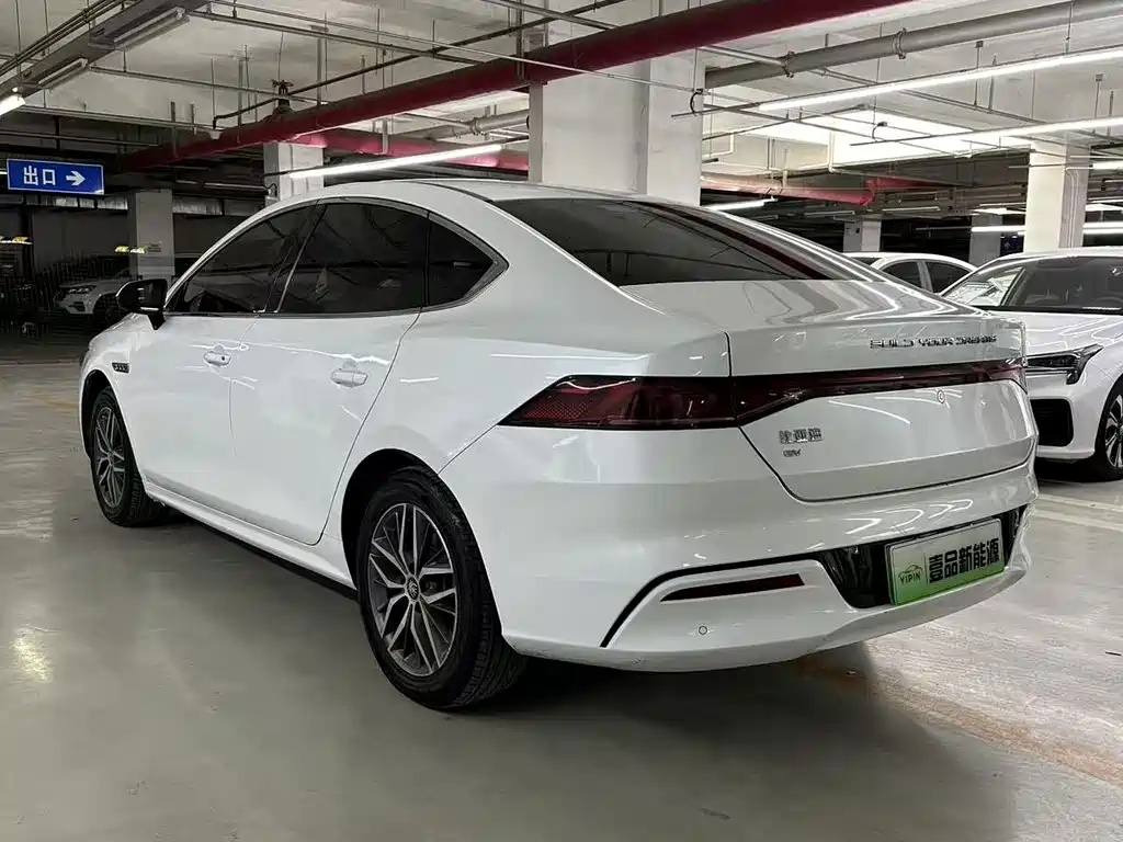 BYD Qin PLUS 2022 — фото 5