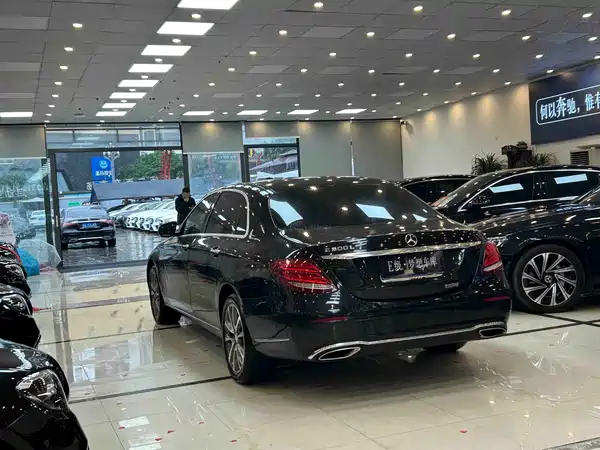 Mercedes-Benz E-Class 2016