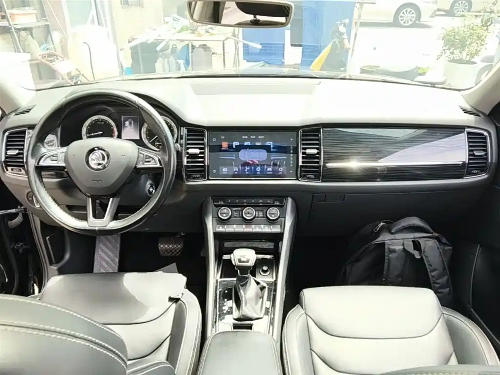 Skoda Kodiaq 2017 — фото 10
