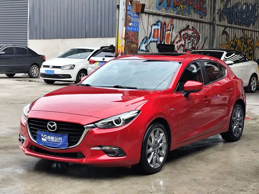 Mazda 3 Axela 2019 — фото 1