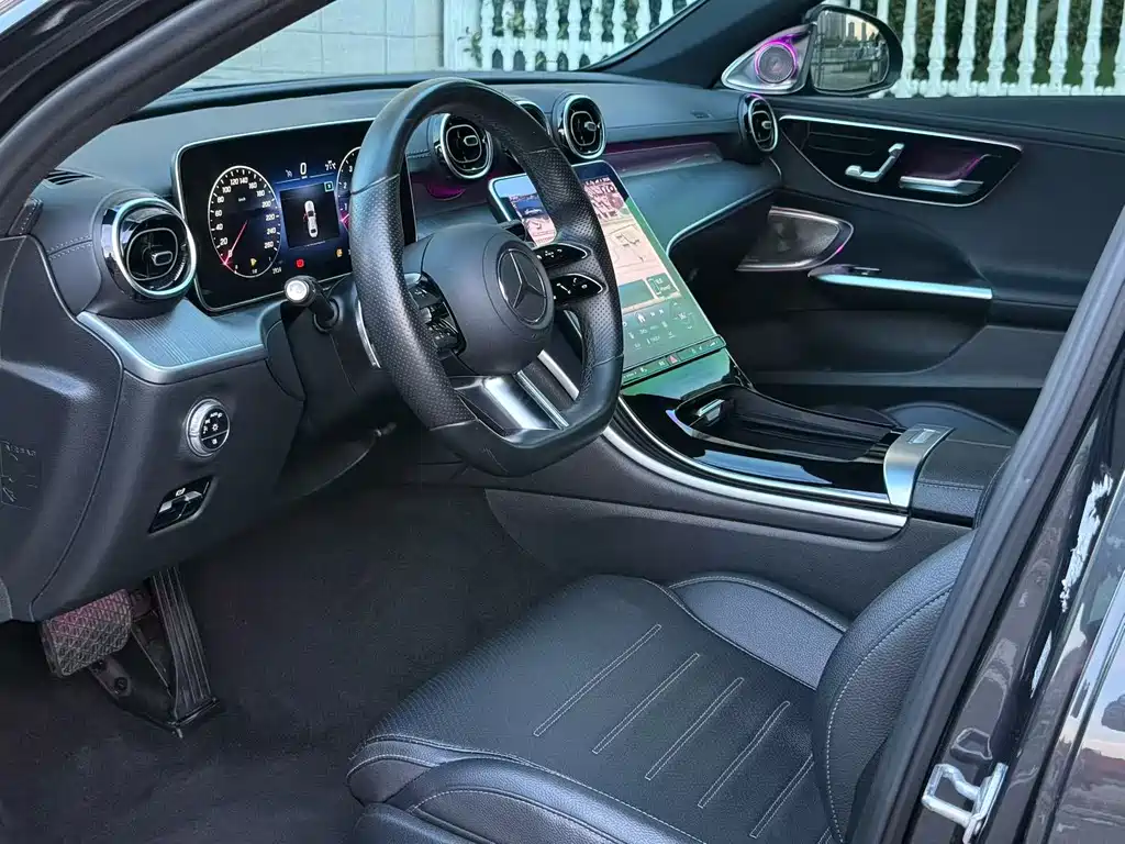 Mercedes-Benz C-Class 2022 — фото 7