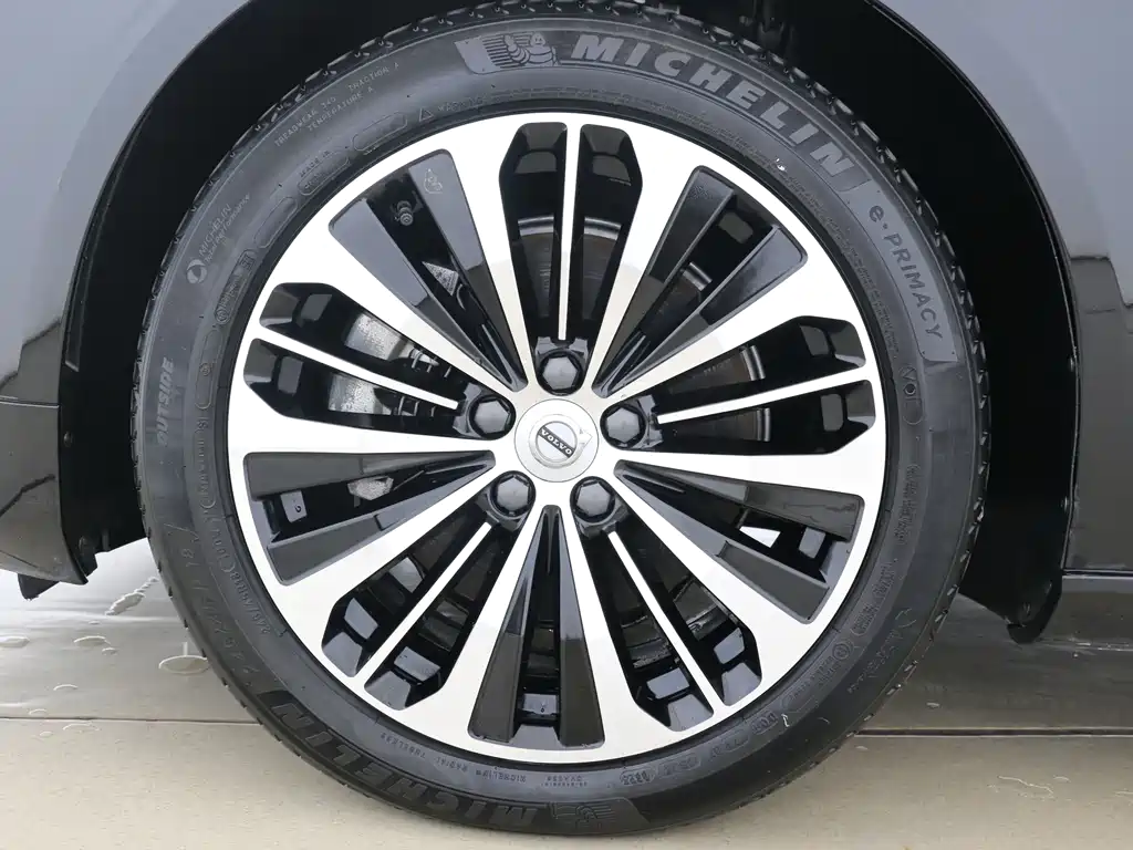 Volvo S90 2023 — фото 15
